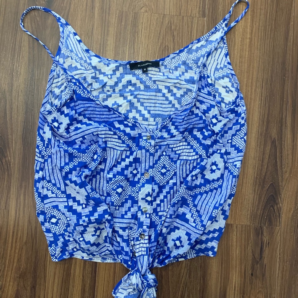 Adorable patterned boutique cropped shirt